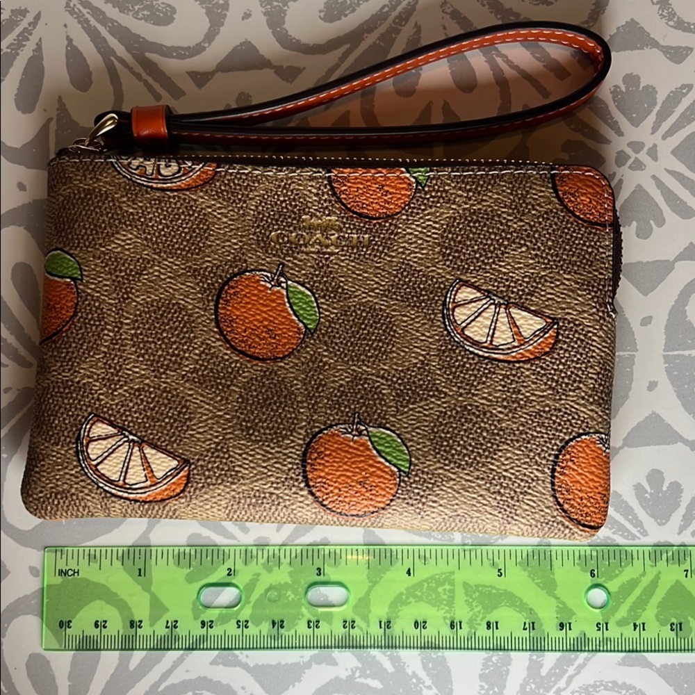 Coach Signature Canvas Citrus Print Wristlet | NWT | Orange Trim | Summer Resort - Picture 14 of 16